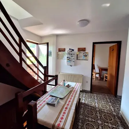 Pr' Hribar * Zgornje Gorje