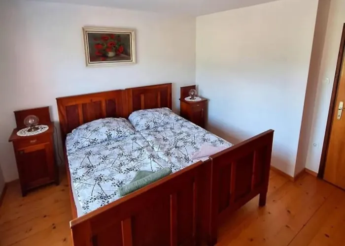 Pr' Hribar * Zgornje Gorje