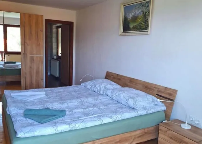 Pr' Hribar Quarto em Acomodações Particulares *